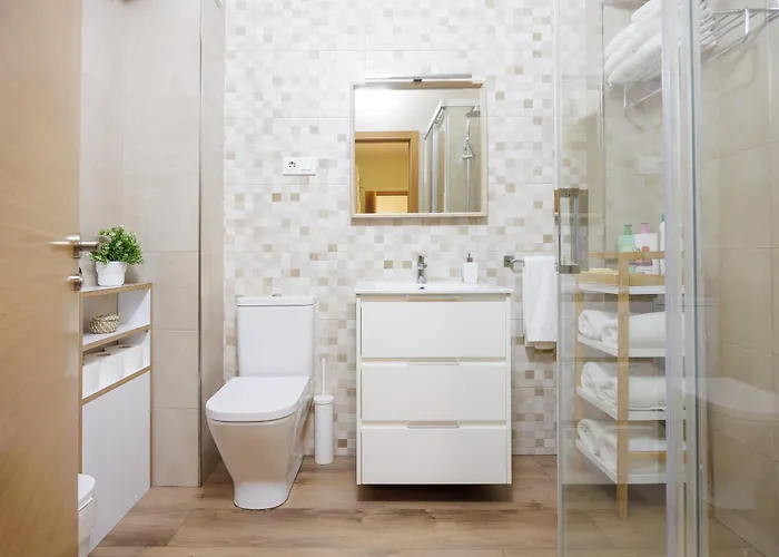 Adeinés Viviendas Uso Turístico *